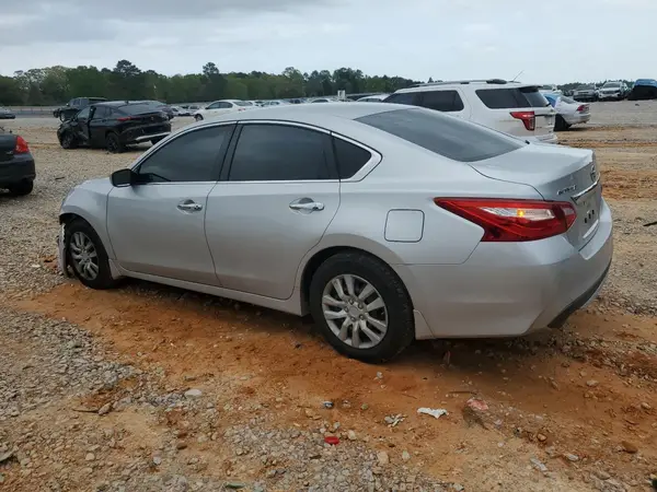 1N4AL3AP5HC143860 2017 NISSAN ALTIMA - Image 2