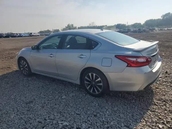 1N4AL3AP5HC143941 2017 NISSAN ALTIMA - Image 2