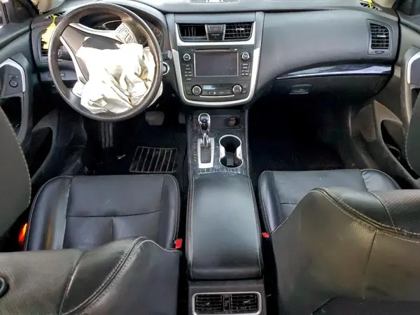 1N4AL3AP5HC145611 2017 NISSAN ALTIMA - Image 8