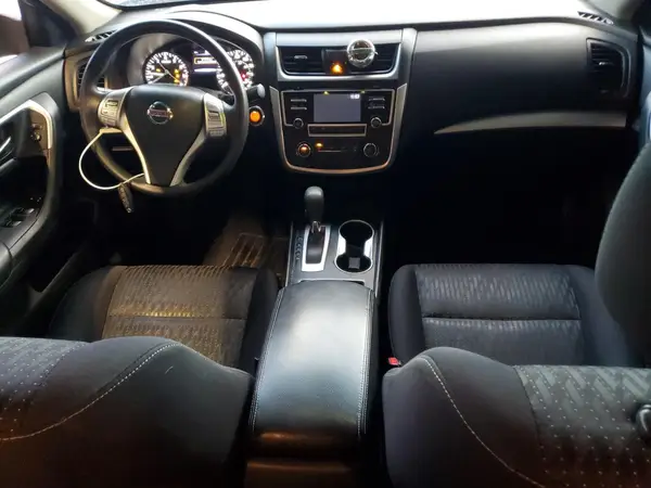 1N4AL3AP5HC145804 2017 NISSAN ALTIMA - Image 8
