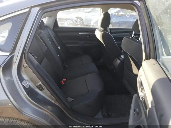 1N4AL3AP5HC146015 2017 NISSAN ALTIMA - Image 8