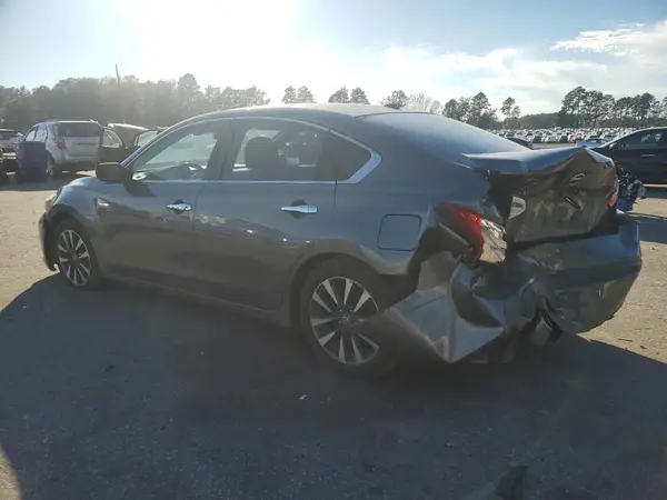1N4AL3AP5HC147035 2017 NISSAN ALTIMA - Image 2