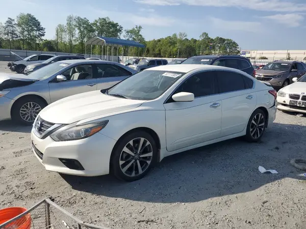 1N4AL3AP5HC148315 2017 NISSAN ALTIMA - Image 1