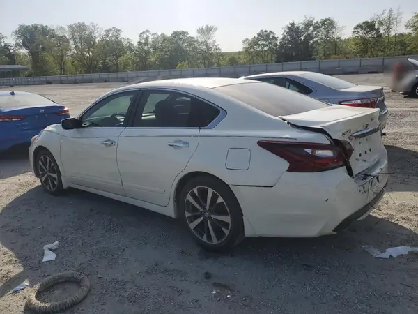 1N4AL3AP5HC148315 2017 NISSAN ALTIMA - Image 2