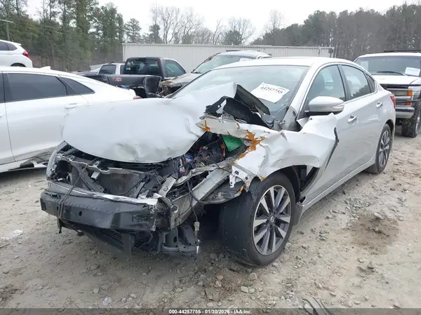 1N4AL3AP5HC152364 2017 NISSAN ALTIMA - Image 2