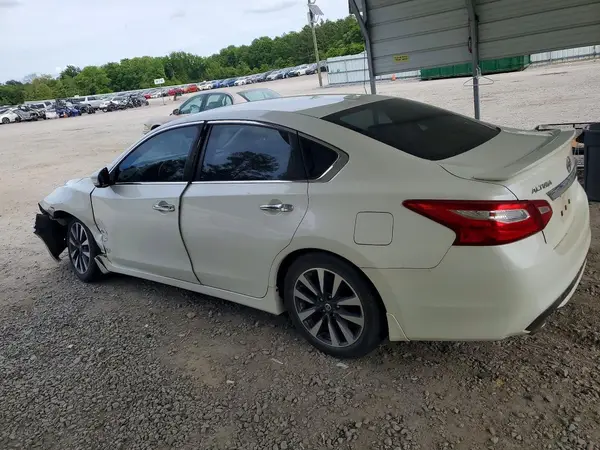 1N4AL3AP5HC152672 2017 NISSAN ALTIMA - Image 2