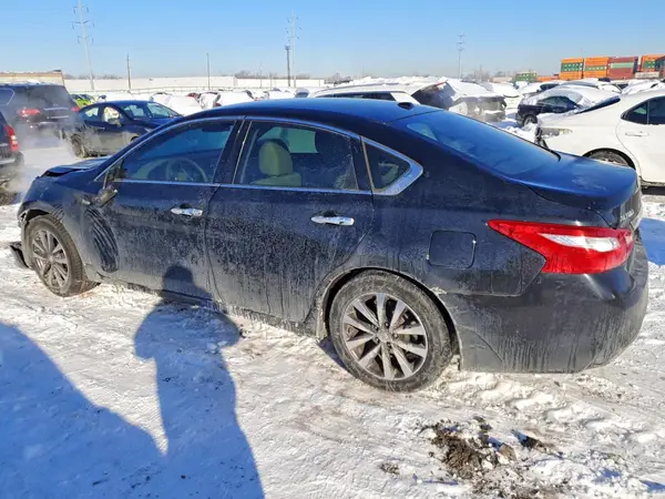 1N4AL3AP5HC155605 2017 NISSAN ALTIMA - Image 2