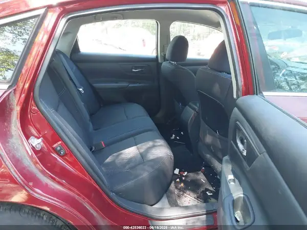1N4AL3AP5HC157807 2017 NISSAN ALTIMA - Image 8