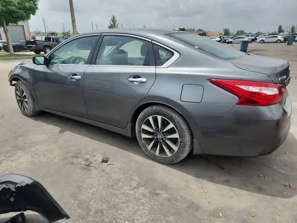 1N4AL3AP5HC158276 2017 NISSAN ALTIMA - Image 2