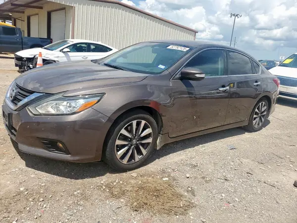 1N4AL3AP5HC158861 2017 NISSAN ALTIMA - Image 1