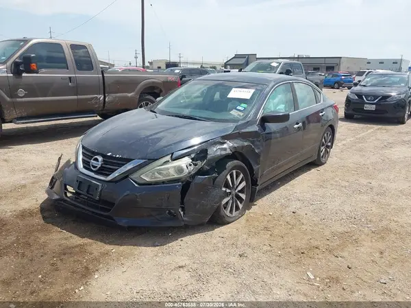 1N4AL3AP5HC159654 2017 NISSAN ALTIMA - Image 2