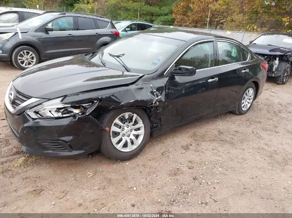 1N4AL3AP5HC159766 2017 NISSAN ALTIMA - Image 2