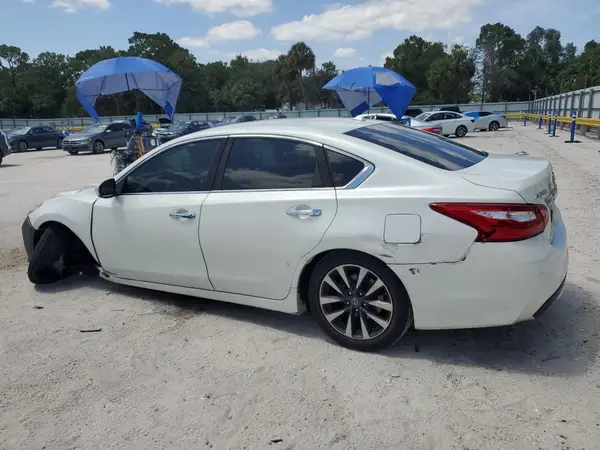 1N4AL3AP5HC162375 2017 NISSAN ALTIMA - Image 2