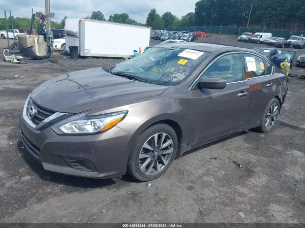 1N4AL3AP5HC162425 2017 NISSAN ALTIMA - Image 2