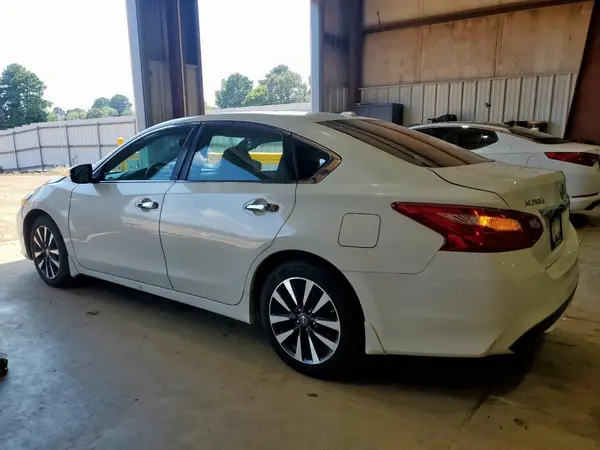 1N4AL3AP5HC163879 2017 NISSAN ALTIMA - Image 2
