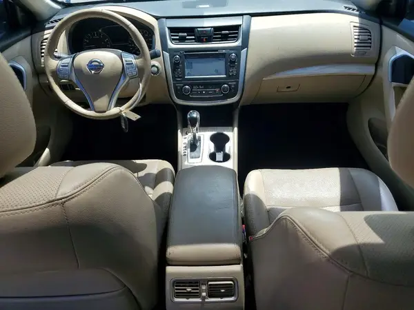 1N4AL3AP5HC170072 2017 NISSAN ALTIMA - Image 8
