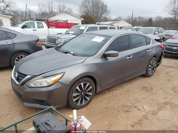 1N4AL3AP5HC171299 2017 NISSAN ALTIMA - Image 2