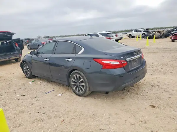 1N4AL3AP5HC171643 2017 NISSAN ALTIMA - Image 2