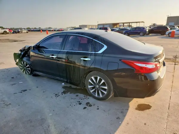 1N4AL3AP5HC172467 2017 NISSAN ALTIMA - Image 2