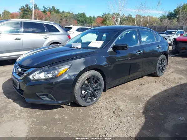 1N4AL3AP5HC174784 2017 NISSAN ALTIMA - Image 2