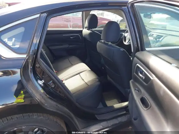 1N4AL3AP5HC174784 2017 NISSAN ALTIMA - Image 8