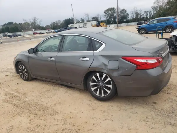 1N4AL3AP5HC175563 2017 NISSAN ALTIMA - Image 2