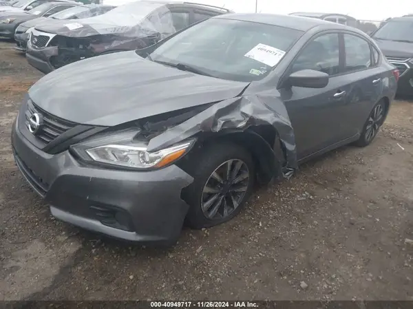 1N4AL3AP5HC175711 2017 NISSAN ALTIMA - Image 2