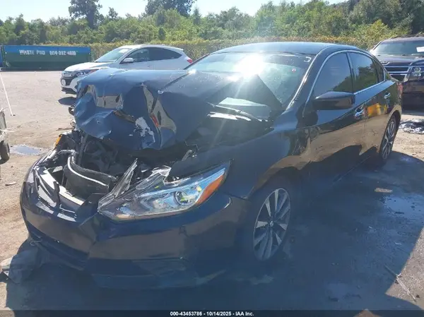 1N4AL3AP5HC176566 2017 NISSAN ALTIMA - Image 2