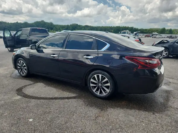 1N4AL3AP5HC177510 2017 NISSAN ALTIMA - Image 2