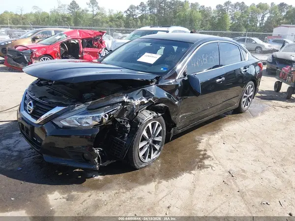 1N4AL3AP5HC178415 2017 NISSAN ALTIMA - Image 2