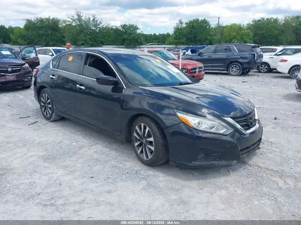 1N4AL3AP5HC178561 2017 NISSAN ALTIMA - Image 1