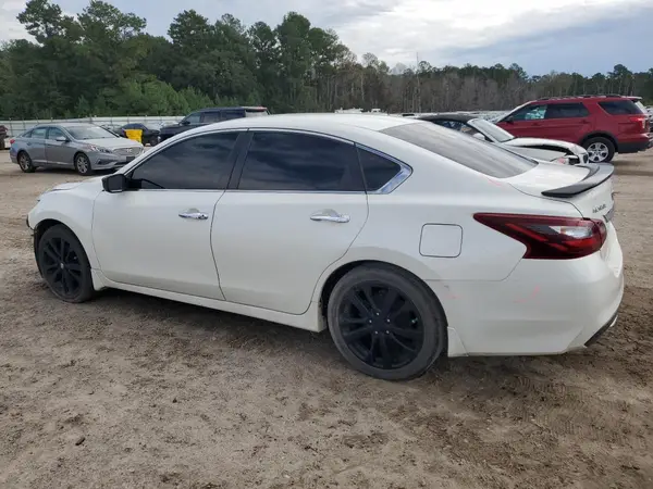 1N4AL3AP5HC179953 2017 NISSAN ALTIMA - Image 2