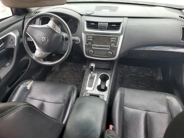 1N4AL3AP5HC180066 2017 NISSAN ALTIMA - Image 8