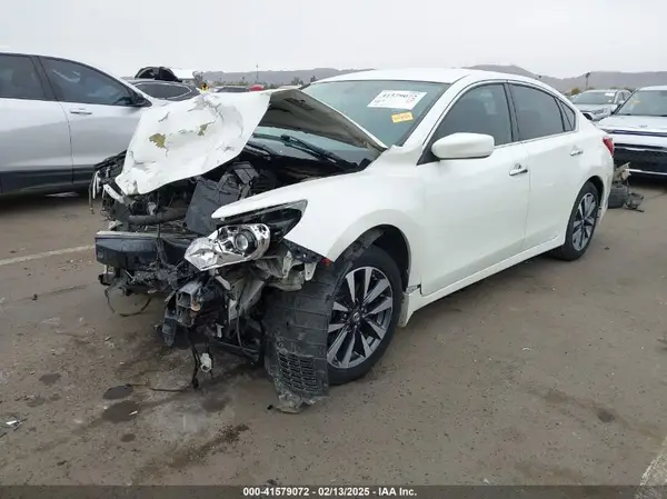 1N4AL3AP5HC182058 2017 NISSAN ALTIMA - Image 2