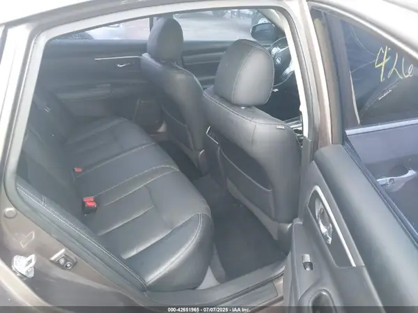 1N4AL3AP5HC182240 2017 NISSAN ALTIMA - Image 8