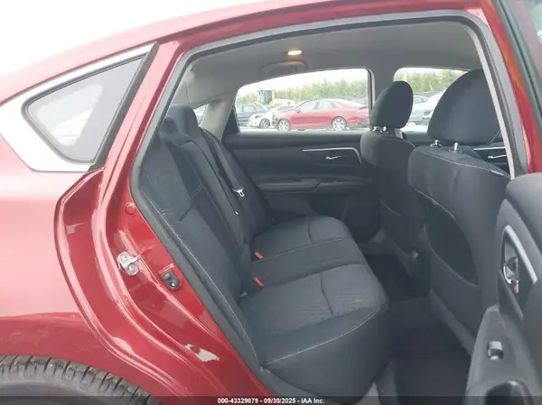 1N4AL3AP5HC183095 2017 NISSAN ALTIMA - Image 8