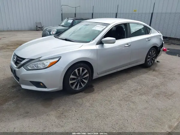 1N4AL3AP5HC185509 2017 NISSAN ALTIMA - Image 2