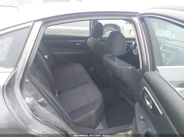 1N4AL3AP5HC186207 2017 NISSAN ALTIMA - Image 8