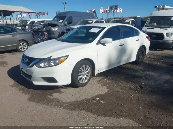1N4AL3AP5HC186756 2017 NISSAN ALTIMA - Image 2