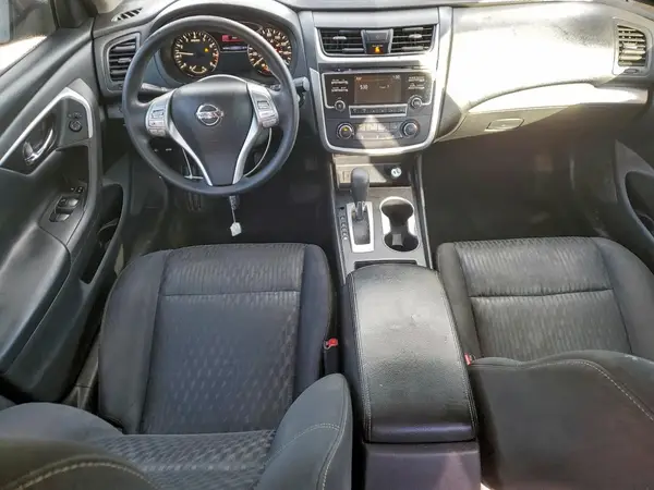 1N4AL3AP5HC188765 2017 NISSAN ALTIMA - Image 8