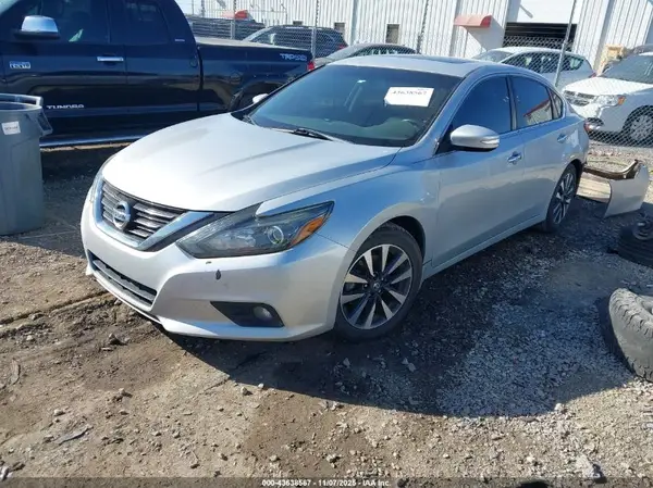 1N4AL3AP5HC188913 2017 NISSAN ALTIMA - Image 2