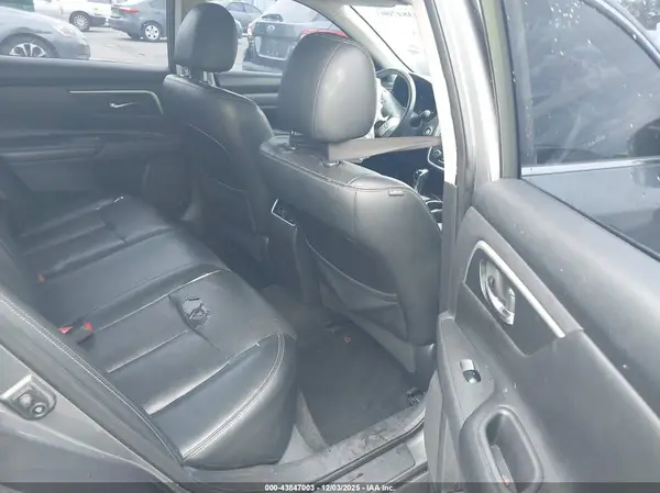 1N4AL3AP5HC189527 2017 NISSAN ALTIMA - Image 8
