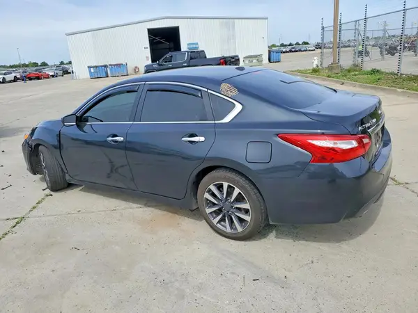 1N4AL3AP5HC193223 2017 NISSAN ALTIMA - Image 2