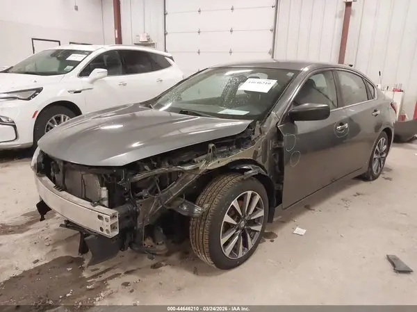 1N4AL3AP5HC193755 2017 NISSAN ALTIMA - Image 2