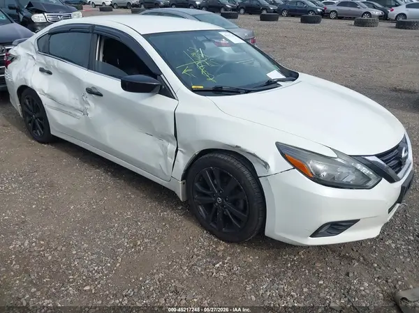 1N4AL3AP5HC194291 2017 NISSAN ALTIMA - Image 1
