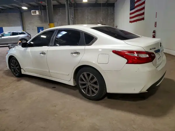 1N4AL3AP5HC194310 2017 NISSAN ALTIMA - Image 2