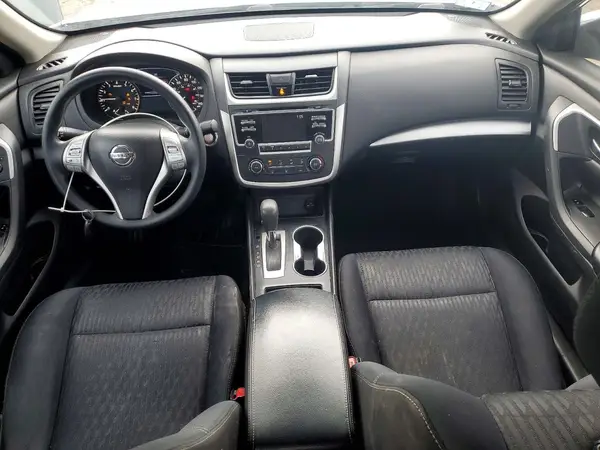 1N4AL3AP5HC197885 2017 NISSAN ALTIMA - Image 8