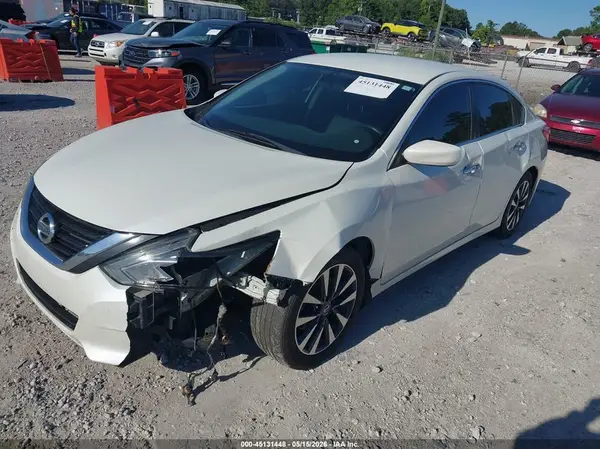 1N4AL3AP5HC198082 2017 NISSAN ALTIMA - Image 2