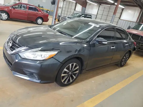 1N4AL3AP5HC198311 2017 NISSAN ALTIMA - Image 1
