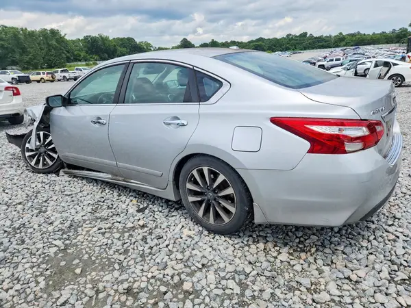 1N4AL3AP5HC199037 2017 NISSAN ALTIMA - Image 2